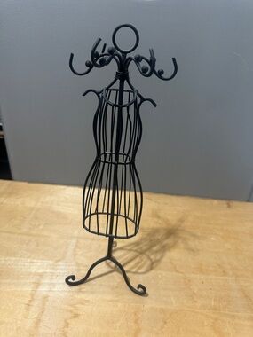 Black Wire Dress Form Jewelry Stand